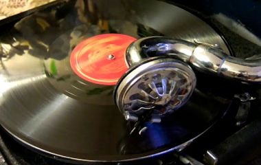 Виниловые пластинки (LP): История появления.